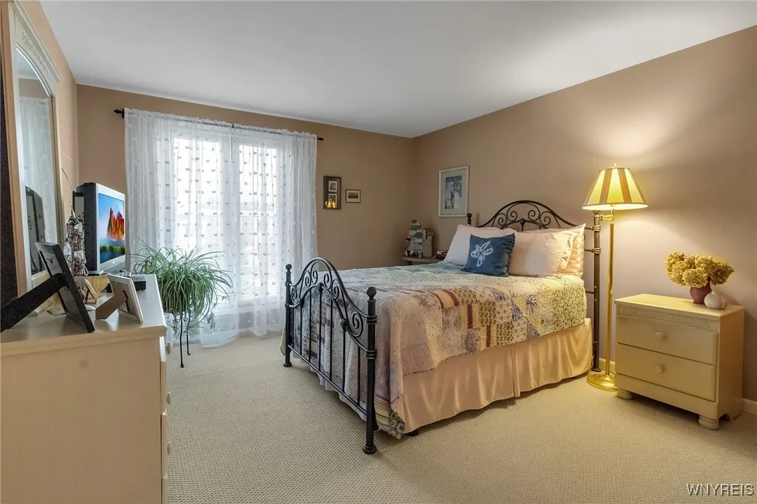 80 Groton Drive 4, Amherst, New York 14228, Amherst, New York 14228, 2 Bedrooms Bedrooms, 5 Rooms Rooms,1 BathroomBathrooms,Residential,For Sale,80 Groton Drive 4, Amherst, New York 14228,B1622595