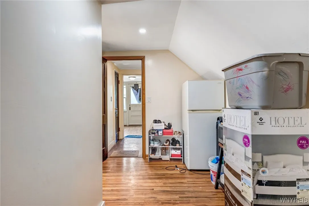 2527 Genesee Street, Cheektowaga, New York 14225, Cheektowaga, New York 14225, 6 Bedrooms Bedrooms, 10 Rooms Rooms,2 BathroomsBathrooms,Residential,For Sale,2527 Genesee Street, Cheektowaga, New York 14225,B1623209