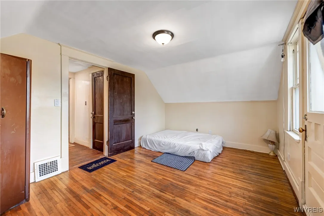 2527 Genesee Street, Cheektowaga, New York 14225, Cheektowaga, New York 14225, 6 Bedrooms Bedrooms, 10 Rooms Rooms,2 BathroomsBathrooms,Residential,For Sale,2527 Genesee Street, Cheektowaga, New York 14225,B1623209
