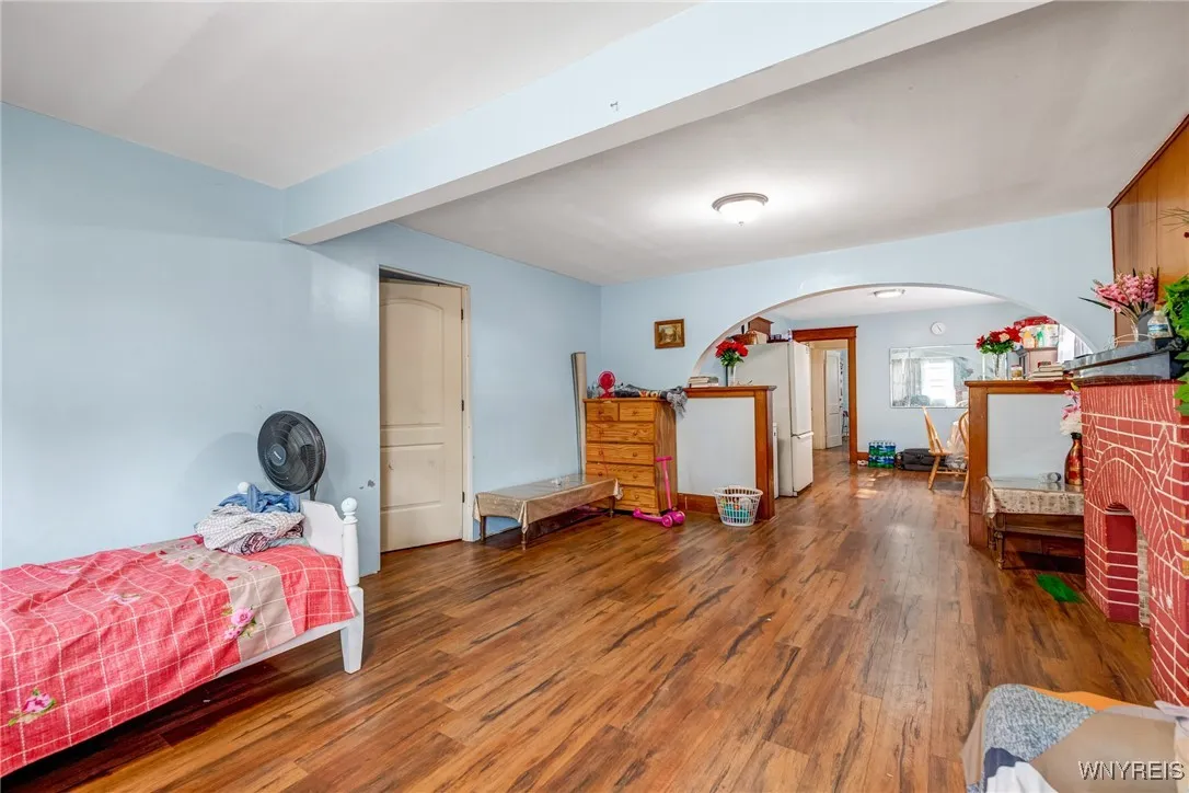 2527 Genesee Street, Cheektowaga, New York 14225, Cheektowaga, New York 14225, 6 Bedrooms Bedrooms, 10 Rooms Rooms,2 BathroomsBathrooms,Residential,For Sale,2527 Genesee Street, Cheektowaga, New York 14225,B1623209