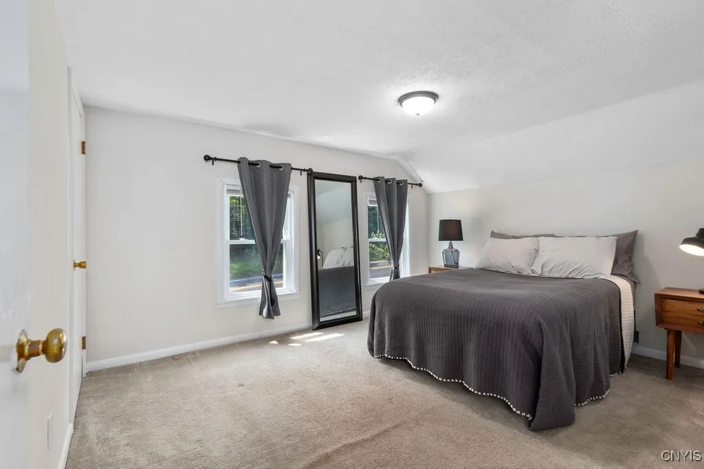 2nd Bedroom.