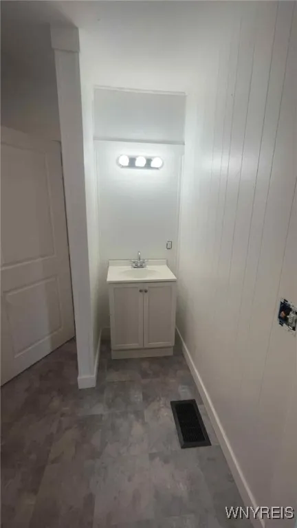 2180 Judge Road, Alabama, New York 14013, Alabama, New York 14013, 3 Bedrooms Bedrooms, ,1 BathroomBathrooms,Residential,For Sale,2180 Judge Road, Alabama, New York 14013,0,B1622979