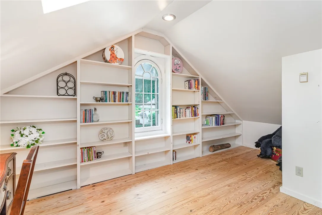 FINISHED THIRD LEVEL