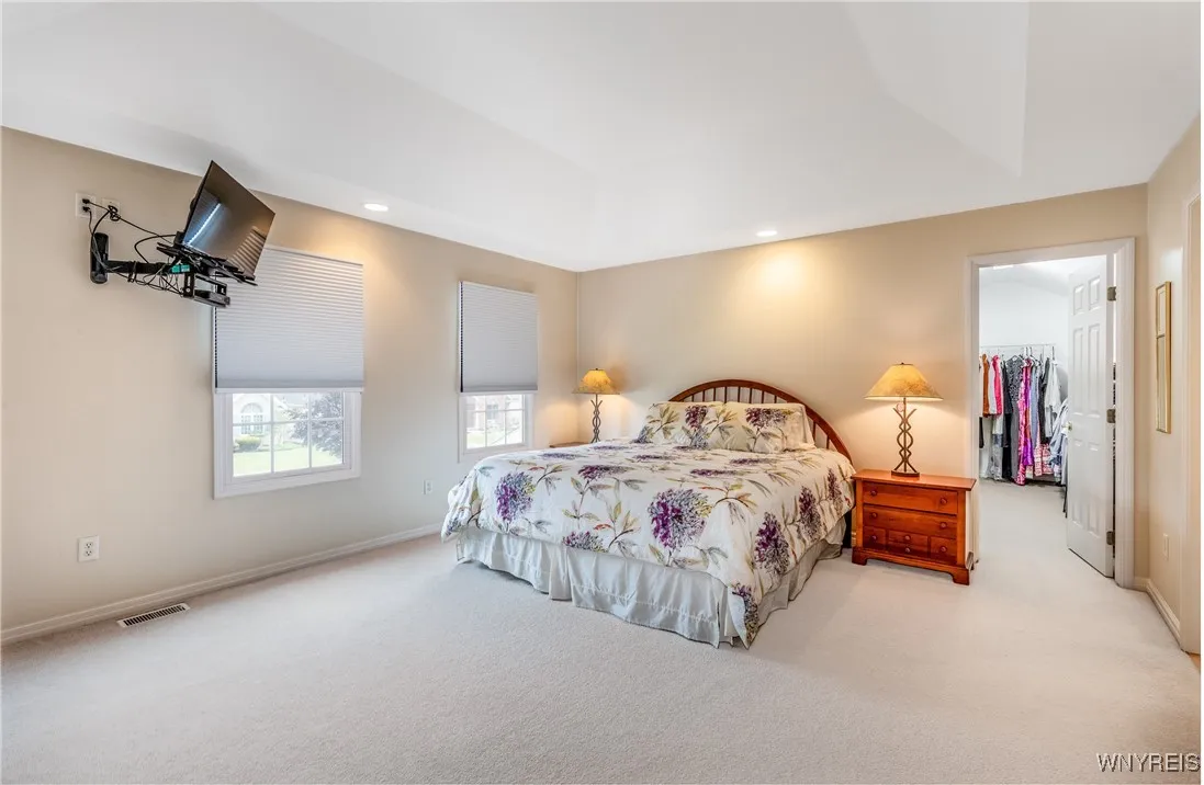 175 Crown Royal Drive, Amherst, New York 14221, Amherst, New York 14221, 4 Bedrooms Bedrooms, 8 Rooms Rooms,2 BathroomsBathrooms,Residential,For Sale,175 Crown Royal Drive, Amherst, New York 14221,B1622647