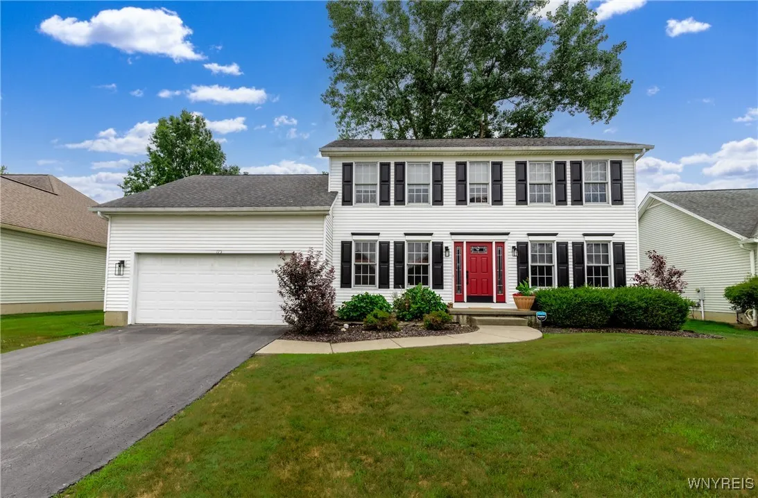 175 Crown Royal Drive, Amherst, New York 14221, Amherst, New York 14221, 4 Bedrooms Bedrooms, 8 Rooms Rooms,2 BathroomsBathrooms,Residential,For Sale,175 Crown Royal Drive, Amherst, New York 14221,B1622647