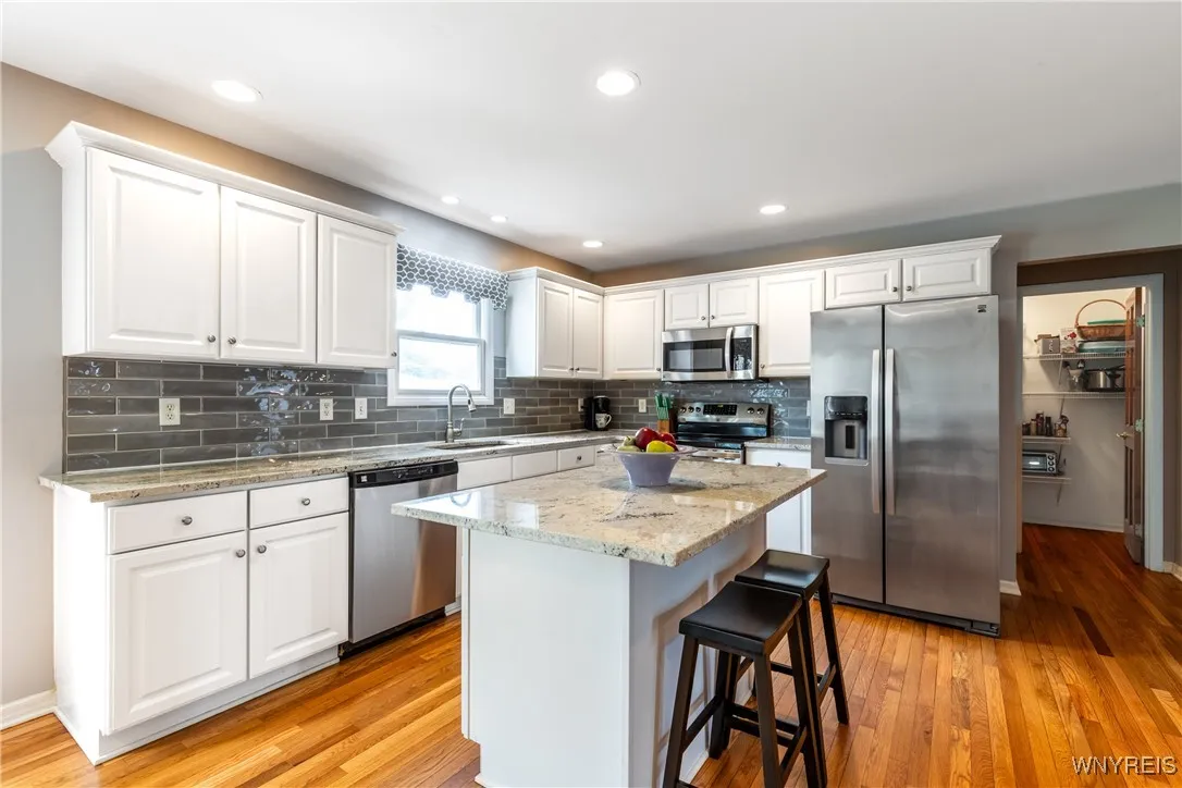 175 Crown Royal Drive, Amherst, New York 14221, Amherst, New York 14221, 4 Bedrooms Bedrooms, 8 Rooms Rooms,2 BathroomsBathrooms,Residential,For Sale,175 Crown Royal Drive, Amherst, New York 14221,B1622647