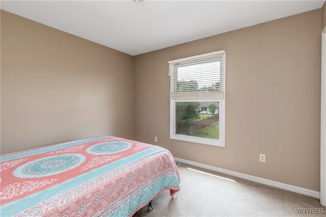 175 Crown Royal Drive, Amherst, New York 14221, Amherst, New York 14221, 4 Bedrooms Bedrooms, 8 Rooms Rooms,2 BathroomsBathrooms,Residential,For Sale,175 Crown Royal Drive, Amherst, New York 14221,B1622647