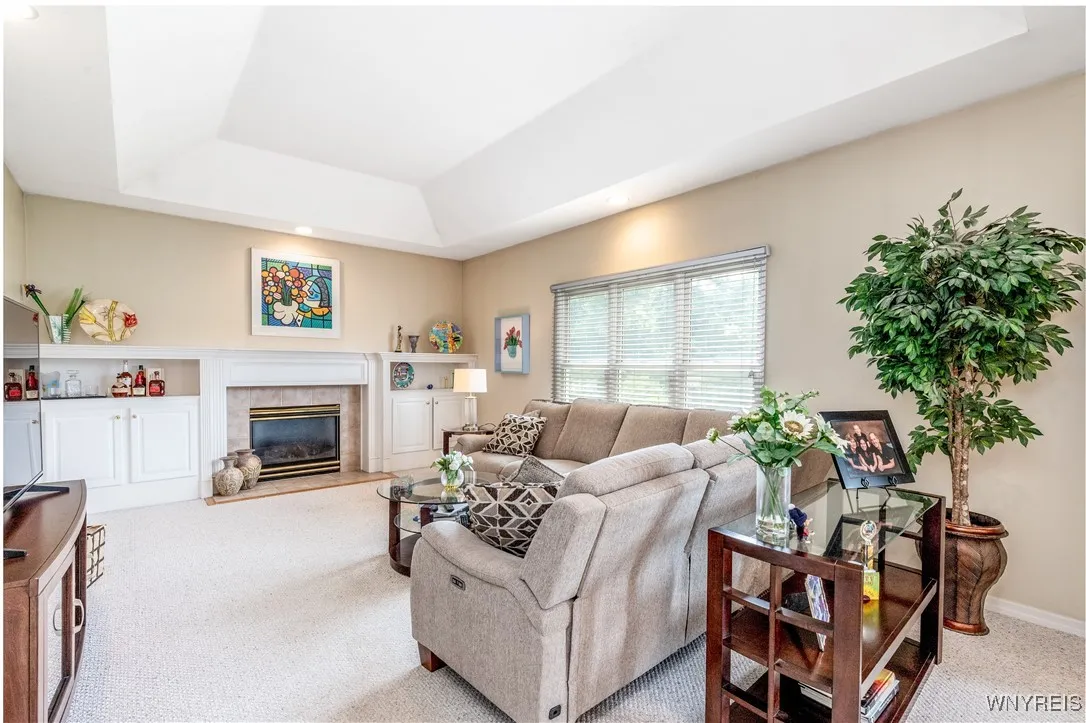 175 Crown Royal Drive, Amherst, New York 14221, Amherst, New York 14221, 4 Bedrooms Bedrooms, 8 Rooms Rooms,2 BathroomsBathrooms,Residential,For Sale,175 Crown Royal Drive, Amherst, New York 14221,B1622647