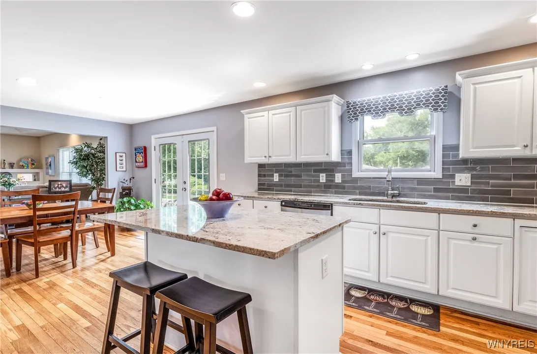 175 Crown Royal Drive, Amherst, New York 14221, Amherst, New York 14221, 4 Bedrooms Bedrooms, 8 Rooms Rooms,2 BathroomsBathrooms,Residential,For Sale,175 Crown Royal Drive, Amherst, New York 14221,B1622647