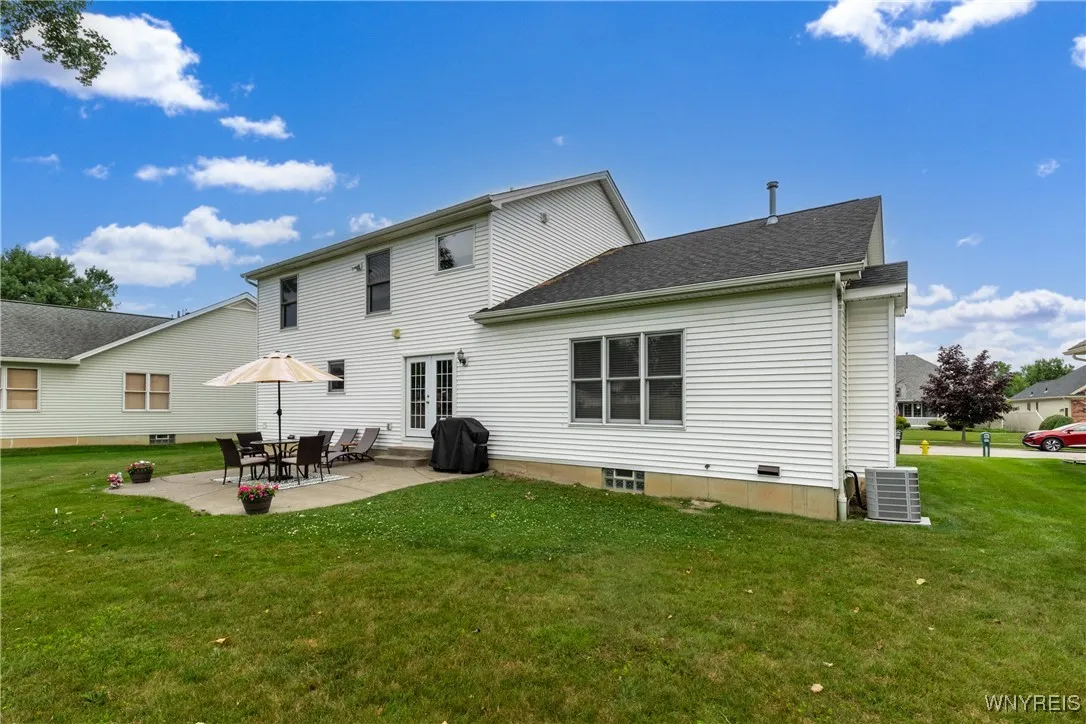 175 Crown Royal Drive, Amherst, New York 14221, Amherst, New York 14221, 4 Bedrooms Bedrooms, 8 Rooms Rooms,2 BathroomsBathrooms,Residential,For Sale,175 Crown Royal Drive, Amherst, New York 14221,B1622647