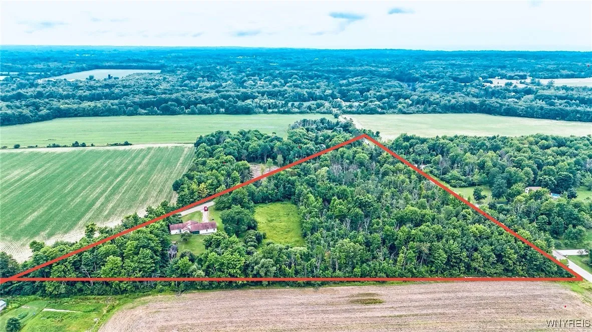 2658 Bauer Road, Eden, New York 14057, Eden, New York 14057, 3 Bedrooms Bedrooms, 5 Rooms Rooms,1 BathroomBathrooms,Residential,For Sale,2658 Bauer Road, Eden, New York 14057,B1623088
