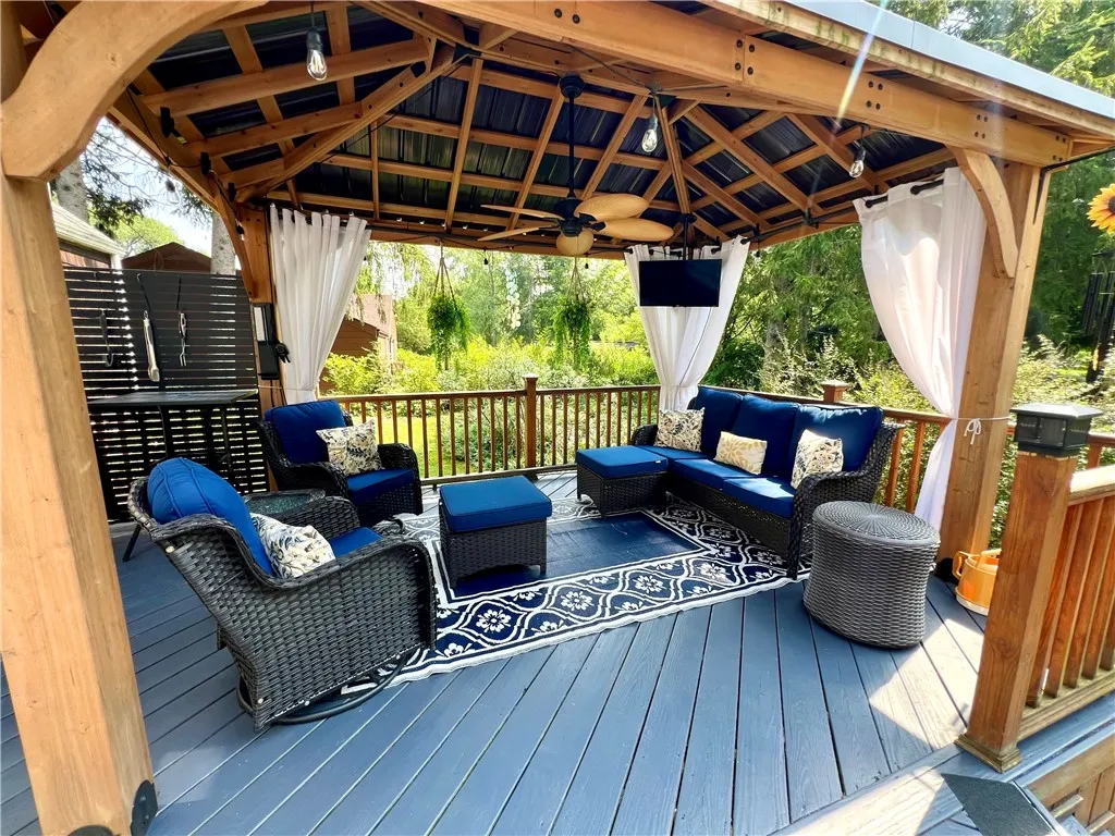 144 North Main Street, Spencer, New York 14883, Spencer, New York 14883, 4 Bedrooms Bedrooms, 11 Rooms Rooms,1 BathroomBathrooms,Residential,For Sale,144 North Main Street, Spencer, New York 14883,R1623196
