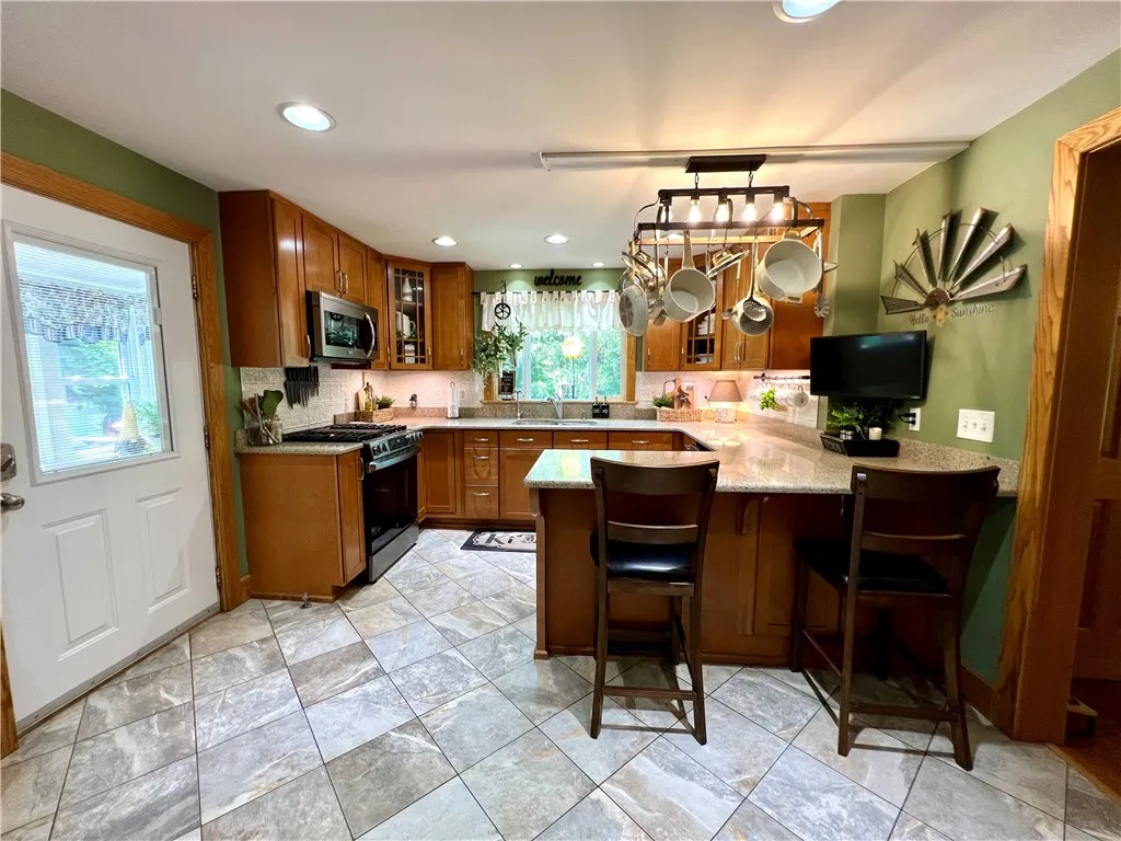 144 North Main Street, Spencer, New York 14883, Spencer, New York 14883, 4 Bedrooms Bedrooms, 11 Rooms Rooms,1 BathroomBathrooms,Residential,For Sale,144 North Main Street, Spencer, New York 14883,R1623196