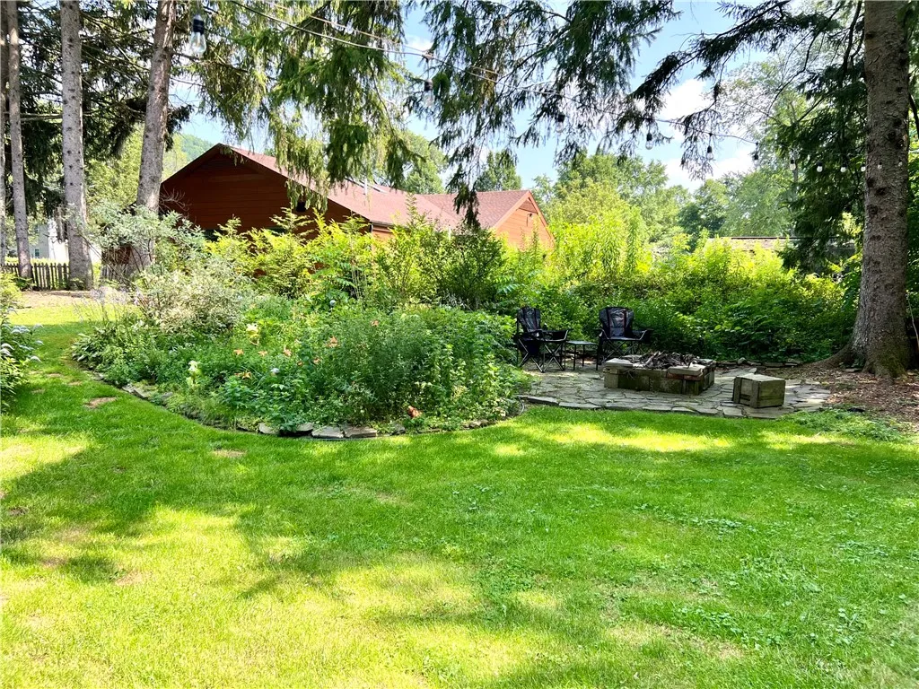 144 North Main Street, Spencer, New York 14883, Spencer, New York 14883, 4 Bedrooms Bedrooms, 11 Rooms Rooms,1 BathroomBathrooms,Residential,For Sale,144 North Main Street, Spencer, New York 14883,R1623196