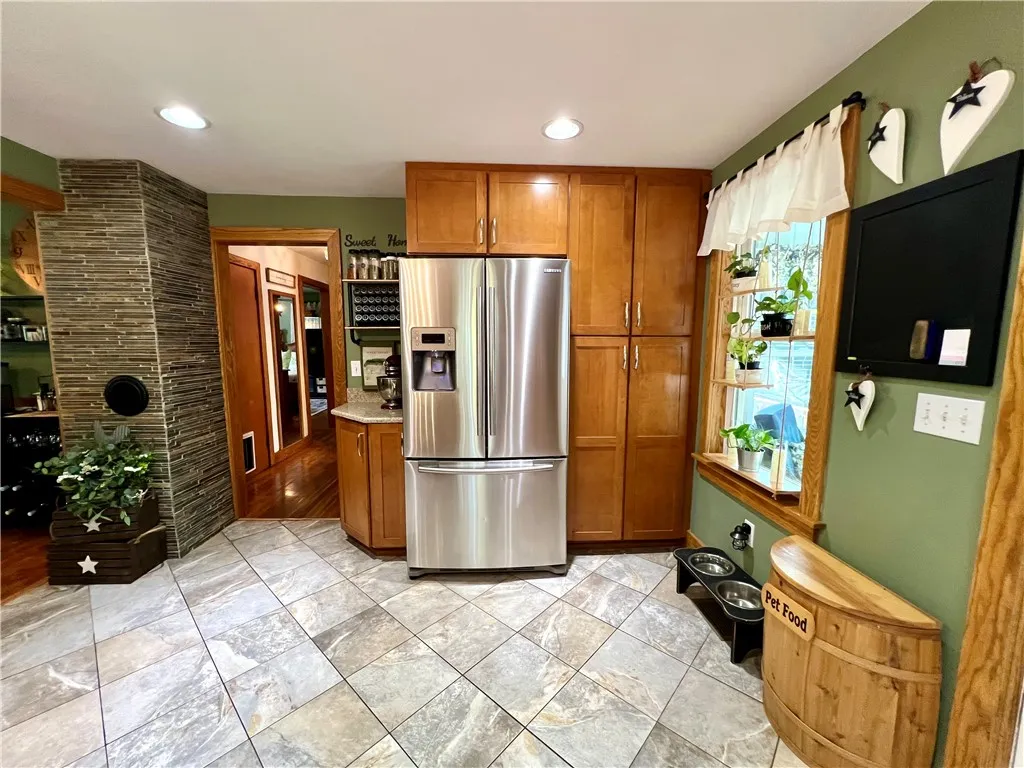 144 North Main Street, Spencer, New York 14883, Spencer, New York 14883, 4 Bedrooms Bedrooms, 11 Rooms Rooms,1 BathroomBathrooms,Residential,For Sale,144 North Main Street, Spencer, New York 14883,R1623196