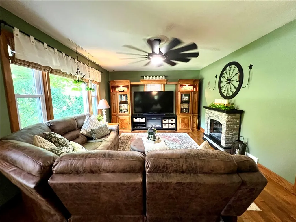 144 North Main Street, Spencer, New York 14883, Spencer, New York 14883, 4 Bedrooms Bedrooms, 11 Rooms Rooms,1 BathroomBathrooms,Residential,For Sale,144 North Main Street, Spencer, New York 14883,R1623196