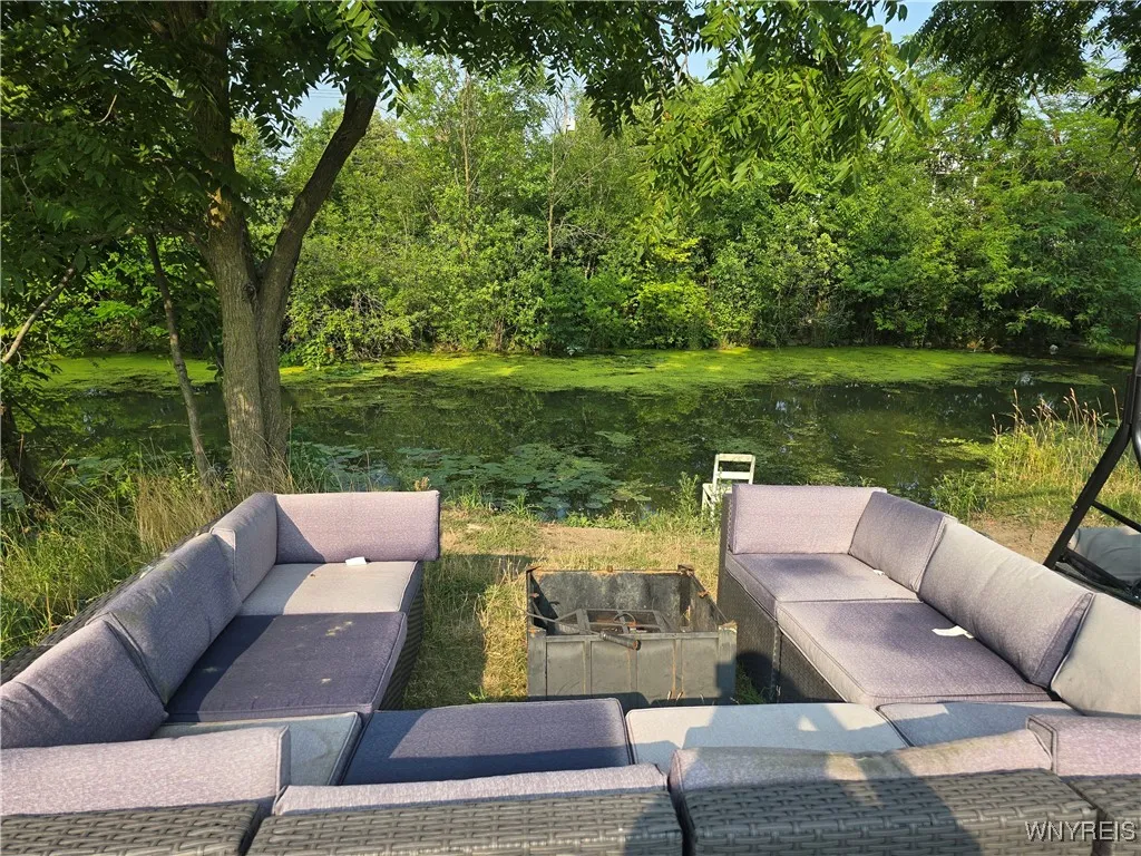 432 32nd Street, Niagara Falls, New York 14303, Niagara Falls, New York 14303, 3 Bedrooms Bedrooms, 6 Rooms Rooms,1 BathroomBathrooms,Residential,For Sale,432 32nd Street, Niagara Falls, New York 14303,B1623218