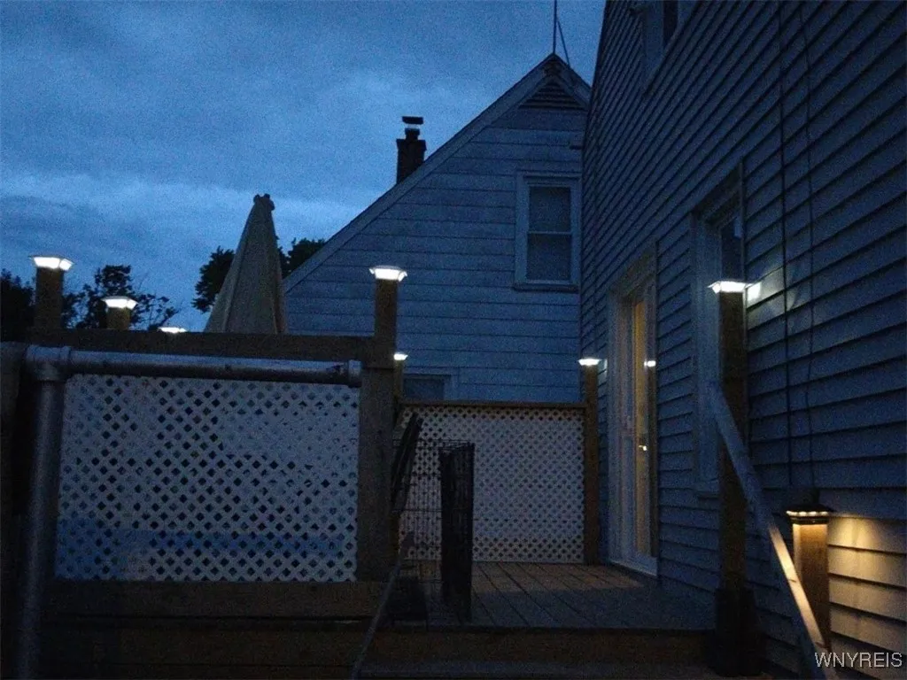 432 32nd Street, Niagara Falls, New York 14303, Niagara Falls, New York 14303, 3 Bedrooms Bedrooms, 6 Rooms Rooms,1 BathroomBathrooms,Residential,For Sale,432 32nd Street, Niagara Falls, New York 14303,B1623218