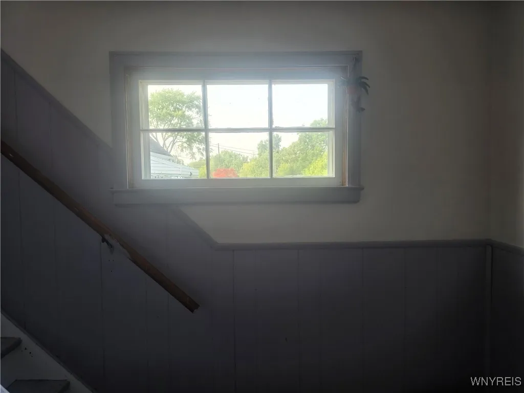 432 32nd Street, Niagara Falls, New York 14303, Niagara Falls, New York 14303, 3 Bedrooms Bedrooms, 6 Rooms Rooms,1 BathroomBathrooms,Residential,For Sale,432 32nd Street, Niagara Falls, New York 14303,B1623218