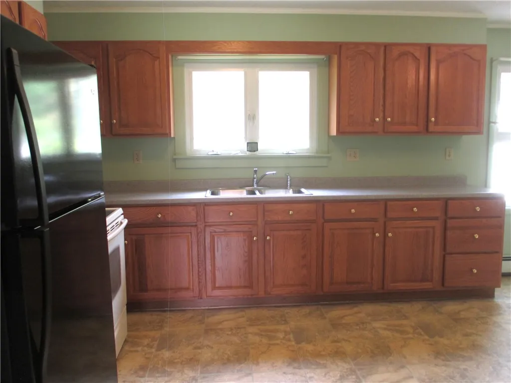 15 Spencer Drive, Oneonta, New York 13820, Oneonta, New York 13820, 2 Bedrooms Bedrooms, 6 Rooms Rooms,1 BathroomBathrooms,Residential,For Sale,15 Spencer Drive, Oneonta, New York 13820,R1622519