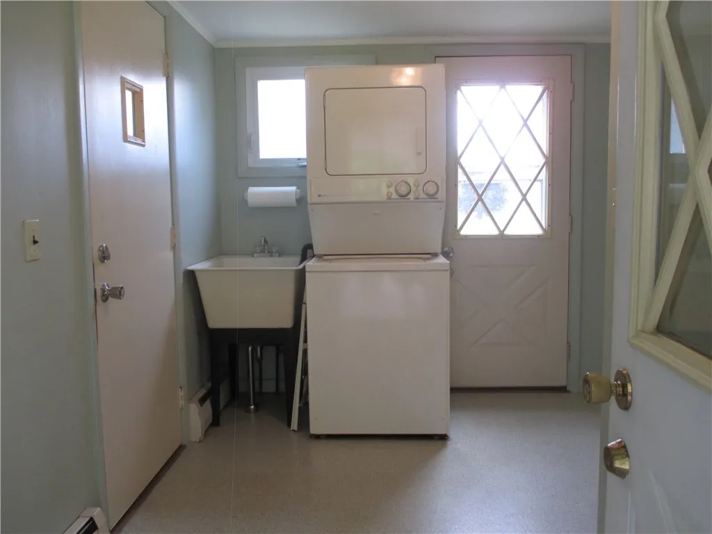15 Spencer Drive, Oneonta, New York 13820, Oneonta, New York 13820, 2 Bedrooms Bedrooms, 6 Rooms Rooms,1 BathroomBathrooms,Residential,For Sale,15 Spencer Drive, Oneonta, New York 13820,R1622519