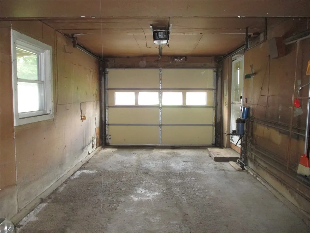 15 Spencer Drive, Oneonta, New York 13820, Oneonta, New York 13820, 2 Bedrooms Bedrooms, 6 Rooms Rooms,1 BathroomBathrooms,Residential,For Sale,15 Spencer Drive, Oneonta, New York 13820,R1622519