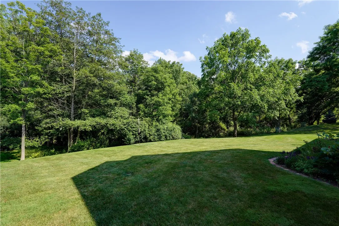 2 Stonecreek Lane, Pittsford, New York 14534, Pittsford, New York 14534, 3 Bedrooms Bedrooms, 9 Rooms Rooms,2 BathroomsBathrooms,Residential,Closed,2 Stonecreek Lane, Pittsford, New York 14534,0,R1621677