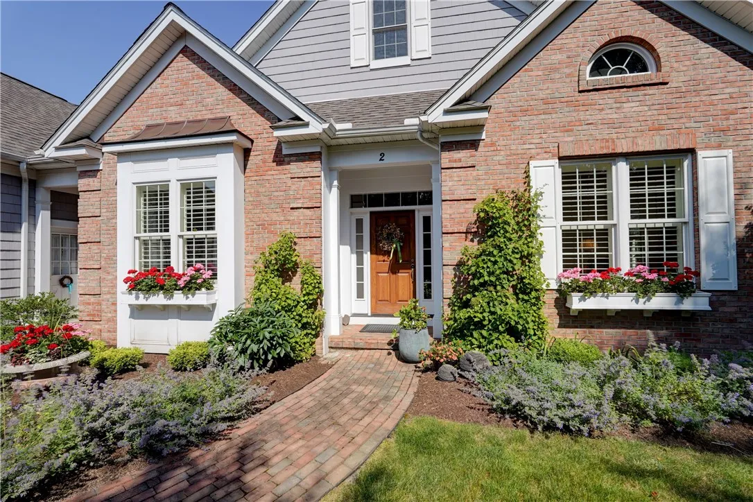2 Stonecreek Lane, Pittsford, New York 14534, Pittsford, New York 14534, 3 Bedrooms Bedrooms, 9 Rooms Rooms,2 BathroomsBathrooms,Residential,Closed,2 Stonecreek Lane, Pittsford, New York 14534,0,R1621677