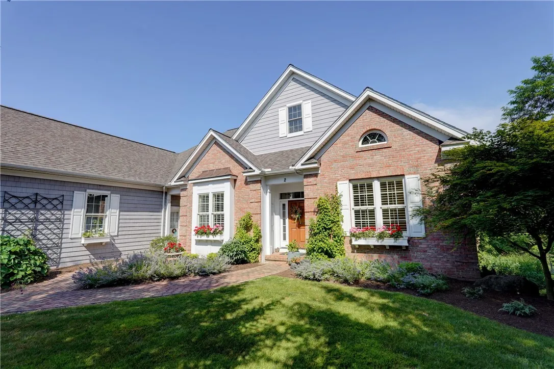 2 Stonecreek Lane, Pittsford, New York 14534, Pittsford, New York 14534, 3 Bedrooms Bedrooms, 9 Rooms Rooms,2 BathroomsBathrooms,Residential,Closed,2 Stonecreek Lane, Pittsford, New York 14534,0,R1621677