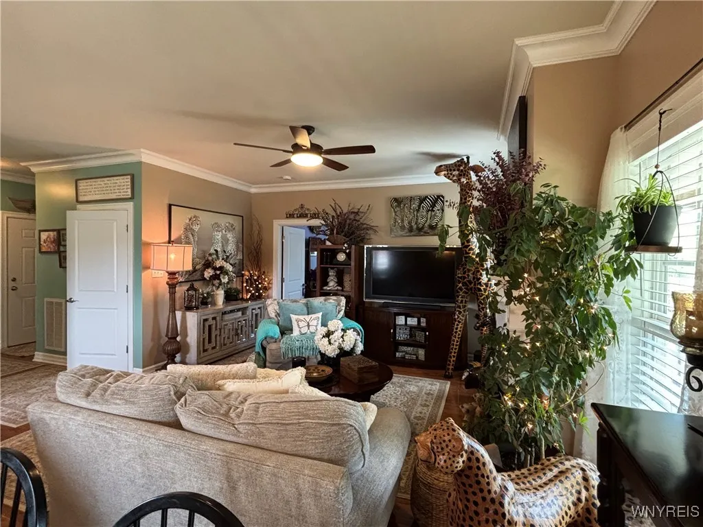 5553 Victoria Lane, Lockport Town, New York 14094, Lockport Town, New York 14094, 3 Bedrooms Bedrooms, 6 Rooms Rooms,2 BathroomsBathrooms,Residential,For Sale,5553 Victoria Lane, Lockport Town, New York 14094,B1622812