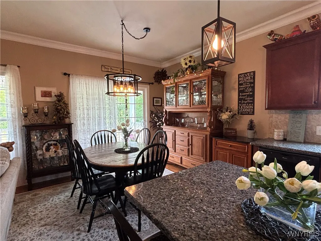5553 Victoria Lane, Lockport Town, New York 14094, Lockport Town, New York 14094, 3 Bedrooms Bedrooms, 6 Rooms Rooms,2 BathroomsBathrooms,Residential,For Sale,5553 Victoria Lane, Lockport Town, New York 14094,B1622812