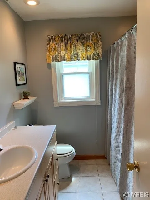4441 East E Overlook Drive, Clarence, New York 142, Clarence, New York 14221, 3 Bedrooms Bedrooms, 6 Rooms Rooms,1 BathroomBathrooms,Residential,For Sale,4441 East E Overlook Drive, Clarence, New York 142,B1622656