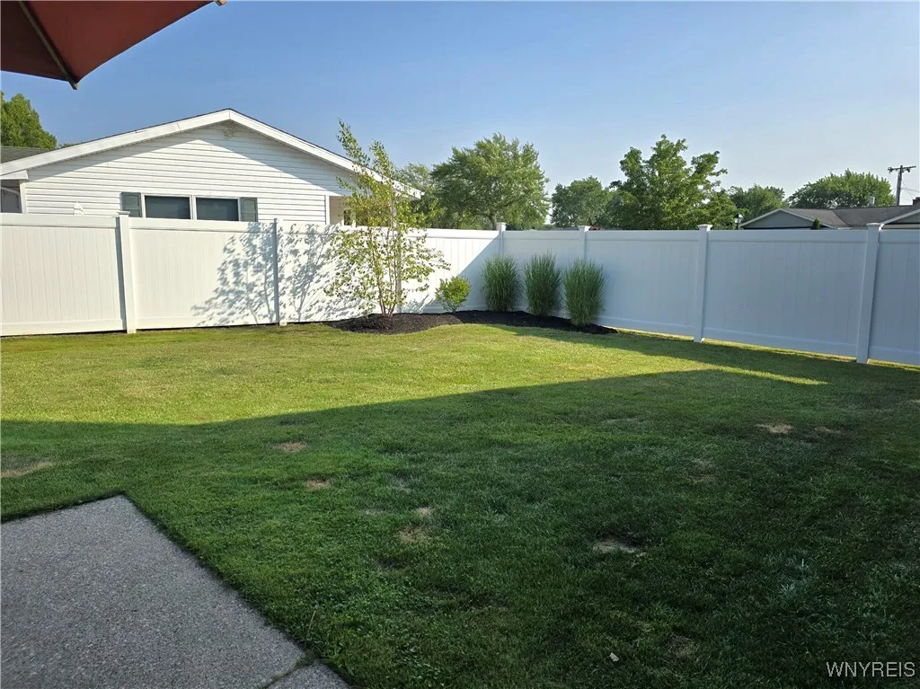 287 Fairlane Avenue Avenue, Tonawanda, New York 14, Tonawanda, New York 14150, 2 Bedrooms Bedrooms, 6 Rooms Rooms,2 BathroomsBathrooms,Residential,For Sale,287 Fairlane Avenue Avenue, Tonawanda, New York 14,B1622105