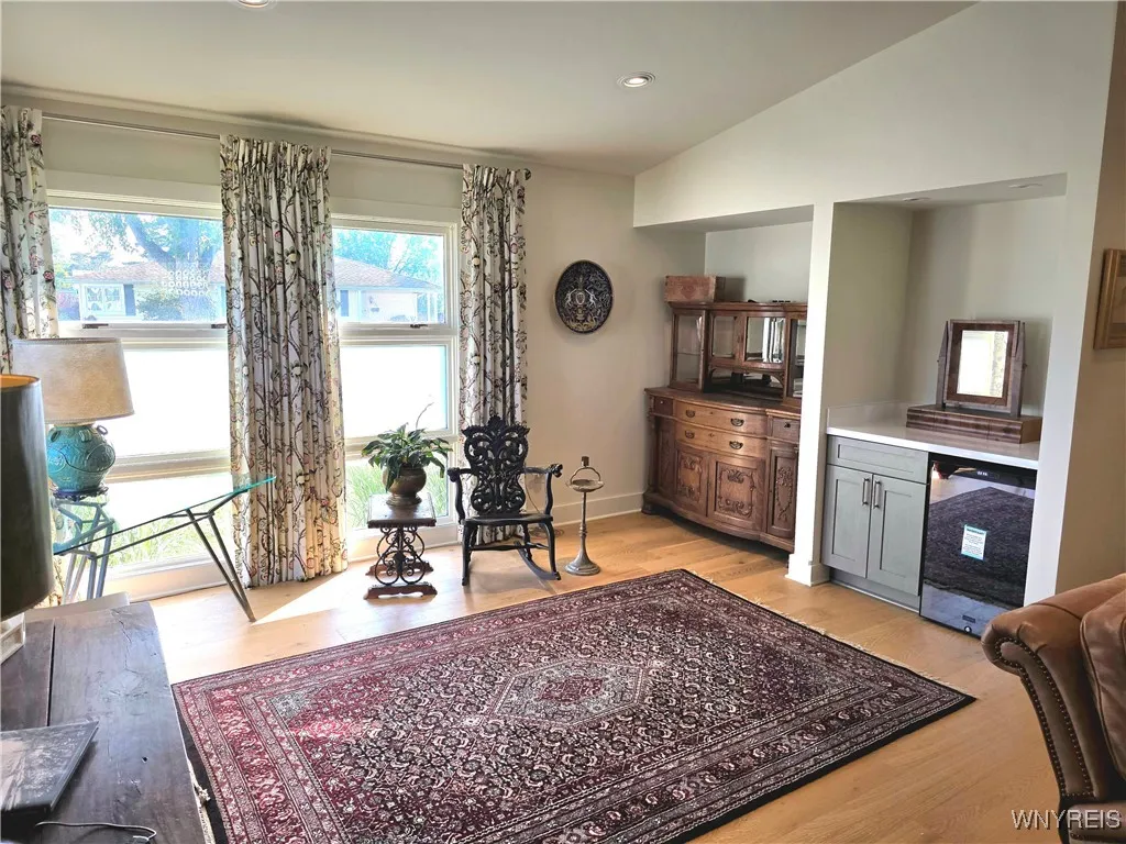 Possible Dining Area