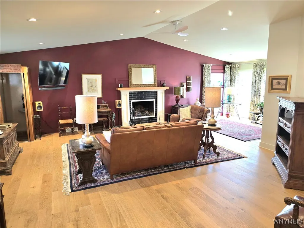 287 Fairlane Avenue Avenue, Tonawanda, New York 14, Tonawanda, New York 14150, 2 Bedrooms Bedrooms, 6 Rooms Rooms,2 BathroomsBathrooms,Residential,For Sale,287 Fairlane Avenue Avenue, Tonawanda, New York 14,B1622105