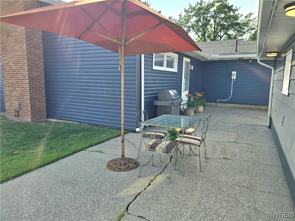 287 Fairlane Avenue Avenue, Tonawanda, New York 14, Tonawanda, New York 14150, 2 Bedrooms Bedrooms, 6 Rooms Rooms,2 BathroomsBathrooms,Residential,For Sale,287 Fairlane Avenue Avenue, Tonawanda, New York 14,B1622105