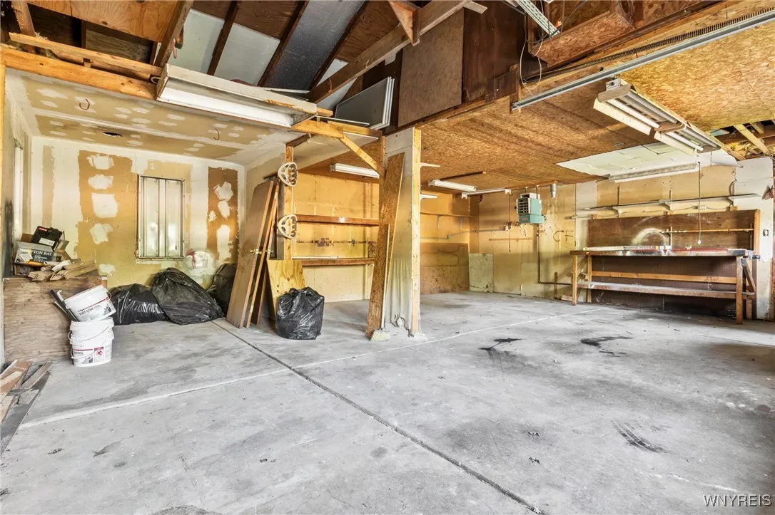 4603 South Park Avenue, Hamburg, New York 14075, Hamburg, New York 14075, 2 Bedrooms Bedrooms, 5 Rooms Rooms,1 BathroomBathrooms,Residential,For Sale,4603 South Park Avenue, Hamburg, New York 14075,B1623225