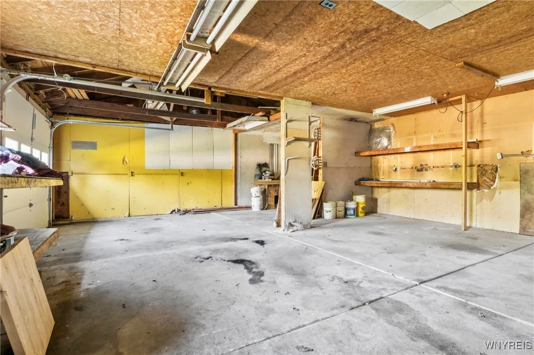 4603 South Park Avenue, Hamburg, New York 14075, Hamburg, New York 14075, 2 Bedrooms Bedrooms, 5 Rooms Rooms,1 BathroomBathrooms,Residential,For Sale,4603 South Park Avenue, Hamburg, New York 14075,B1623225