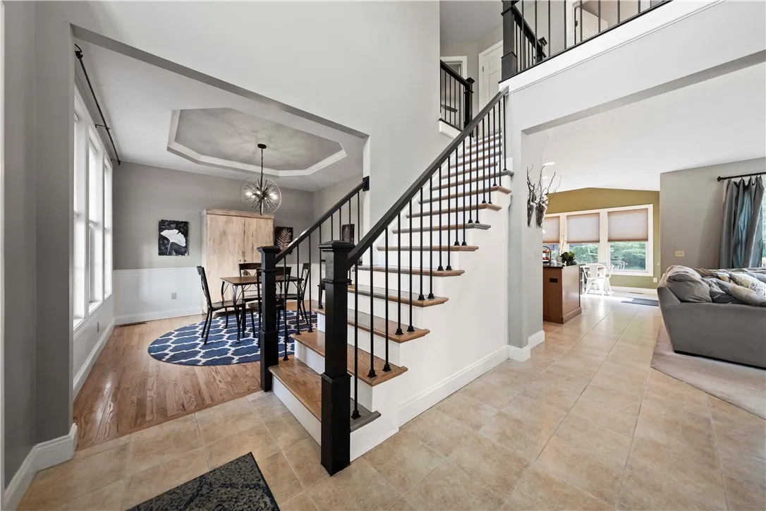 249 Gallant Fox Ln, Webster, New York 14580, Webster, New York 14580, 5 Bedrooms Bedrooms, 9 Rooms Rooms,2 BathroomsBathrooms,Residential,For Sale,249 Gallant Fox Ln, Webster, New York 14580,R1622823