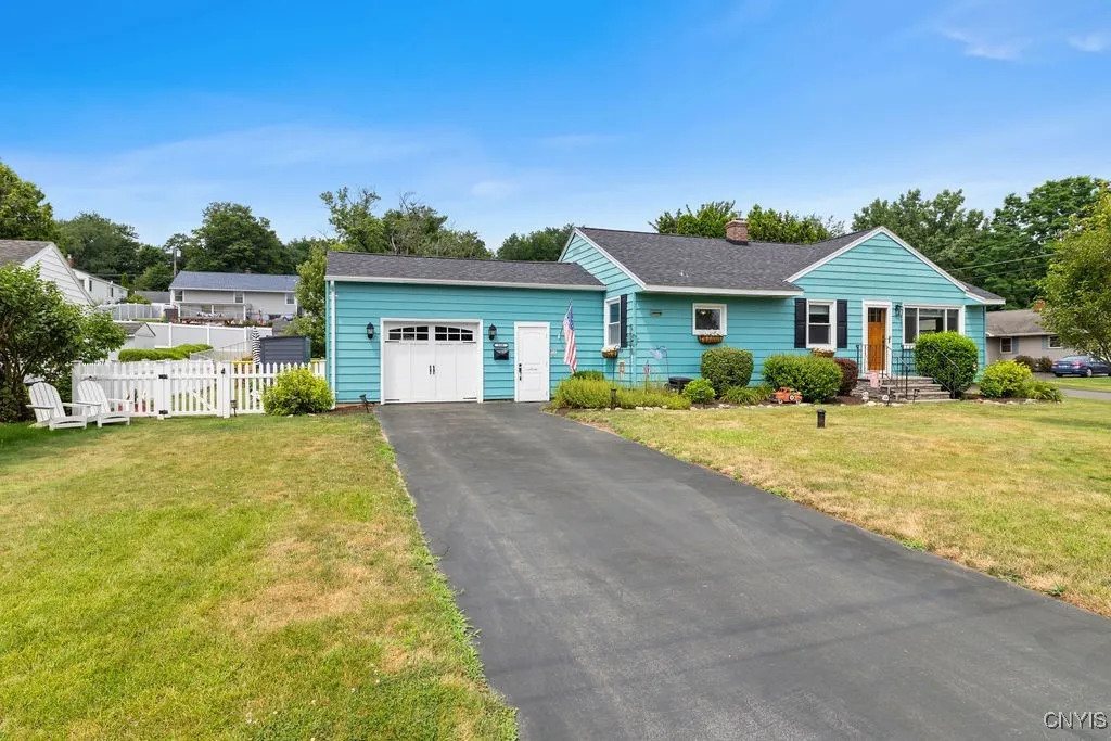 500 Walberta Road, Geddes, New York 13219, Geddes, New York 13219, 4 Bedrooms Bedrooms, 8 Rooms Rooms,1 BathroomBathrooms,Residential,For Sale,500 Walberta Road, Geddes, New York 13219,S1622731