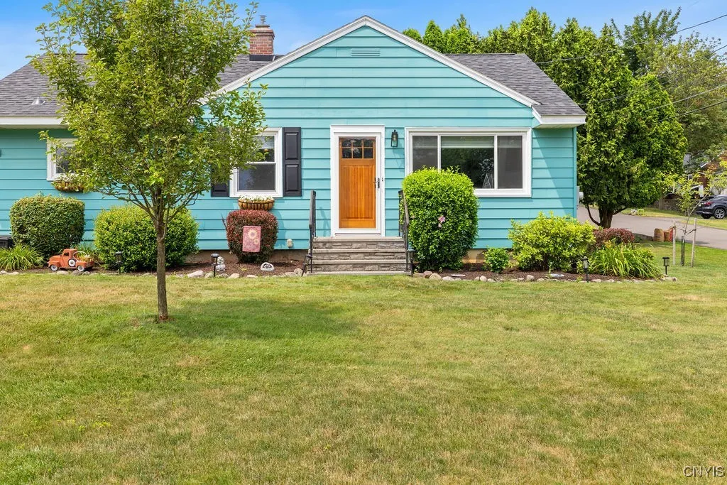 500 Walberta Road, Geddes, New York 13219, Geddes, New York 13219, 4 Bedrooms Bedrooms, 8 Rooms Rooms,1 BathroomBathrooms,Residential,For Sale,500 Walberta Road, Geddes, New York 13219,S1622731