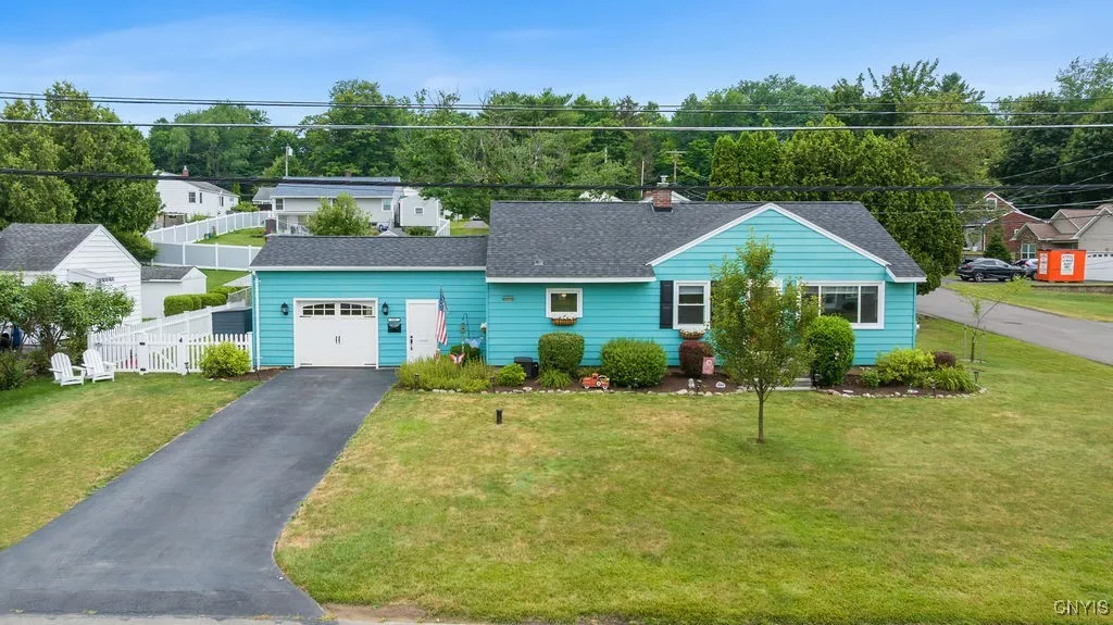 500 Walberta Road, Geddes, New York 13219, Geddes, New York 13219, 4 Bedrooms Bedrooms, 8 Rooms Rooms,1 BathroomBathrooms,Residential,For Sale,500 Walberta Road, Geddes, New York 13219,S1622731