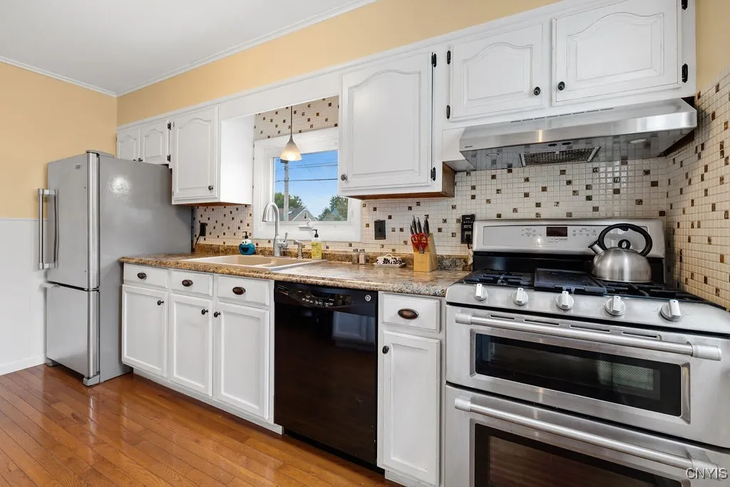 500 Walberta Road, Geddes, New York 13219, Geddes, New York 13219, 4 Bedrooms Bedrooms, 8 Rooms Rooms,1 BathroomBathrooms,Residential,For Sale,500 Walberta Road, Geddes, New York 13219,S1622731