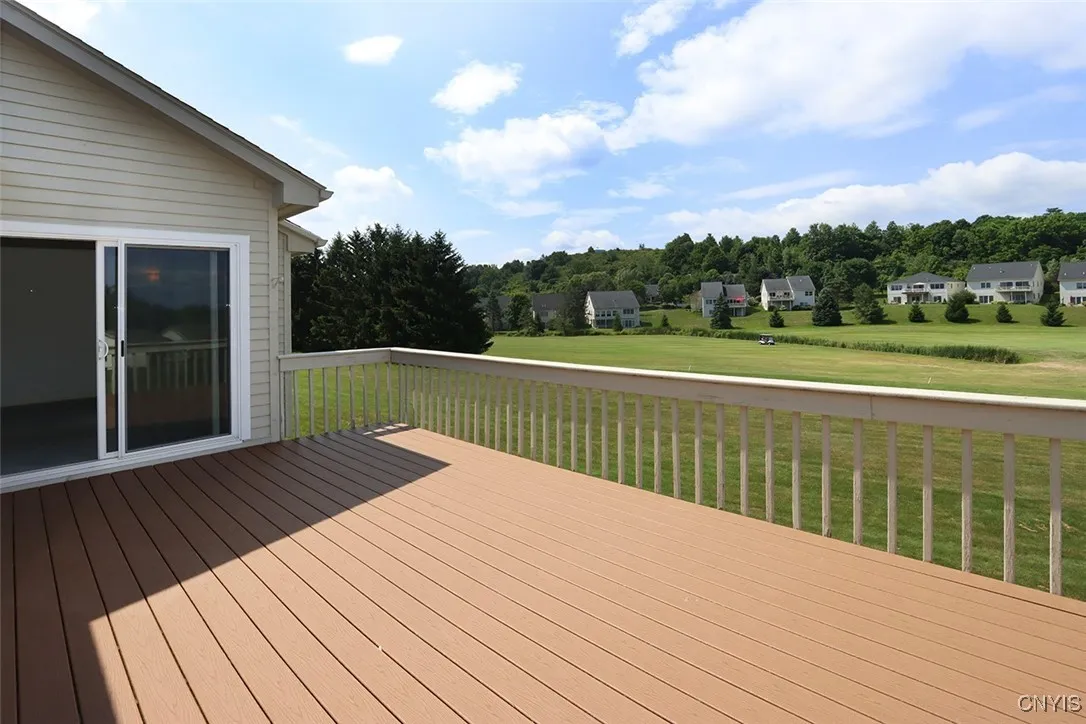 5189 Pointe East Drive, Dewitt, New York 13078, De Witt, New York 13078, 3 Bedrooms Bedrooms, 8 Rooms Rooms,2 BathroomsBathrooms,Residential,For Sale,5189 Pointe East Drive, Dewitt, New York 13078,S1622507