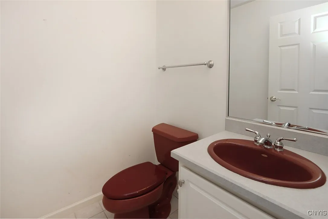 5189 Pointe East Drive, Dewitt, New York 13078, De Witt, New York 13078, 3 Bedrooms Bedrooms, 8 Rooms Rooms,2 BathroomsBathrooms,Residential,For Sale,5189 Pointe East Drive, Dewitt, New York 13078,S1622507