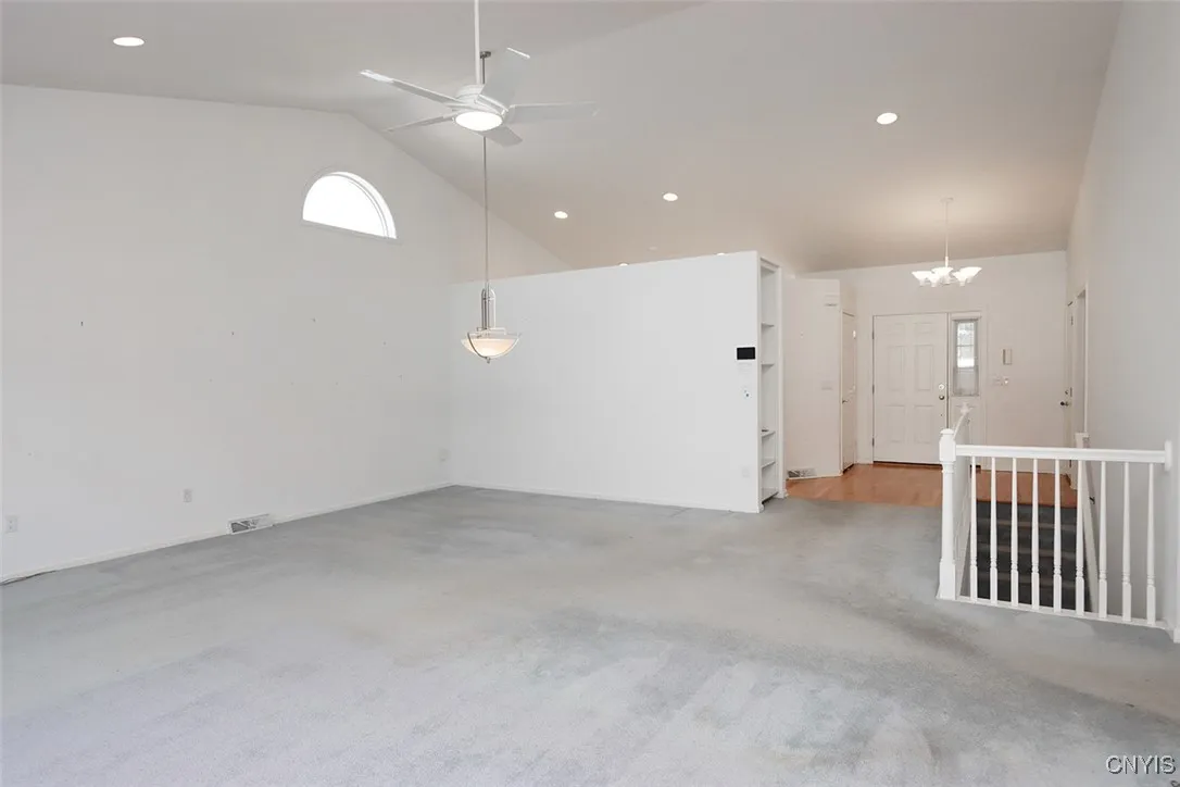 5189 Pointe East Drive, Dewitt, New York 13078, De Witt, New York 13078, 3 Bedrooms Bedrooms, 8 Rooms Rooms,2 BathroomsBathrooms,Residential,For Sale,5189 Pointe East Drive, Dewitt, New York 13078,S1622507