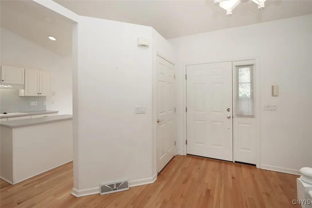 5189 Pointe East Drive, Dewitt, New York 13078, De Witt, New York 13078, 3 Bedrooms Bedrooms, 8 Rooms Rooms,2 BathroomsBathrooms,Residential,For Sale,5189 Pointe East Drive, Dewitt, New York 13078,S1622507