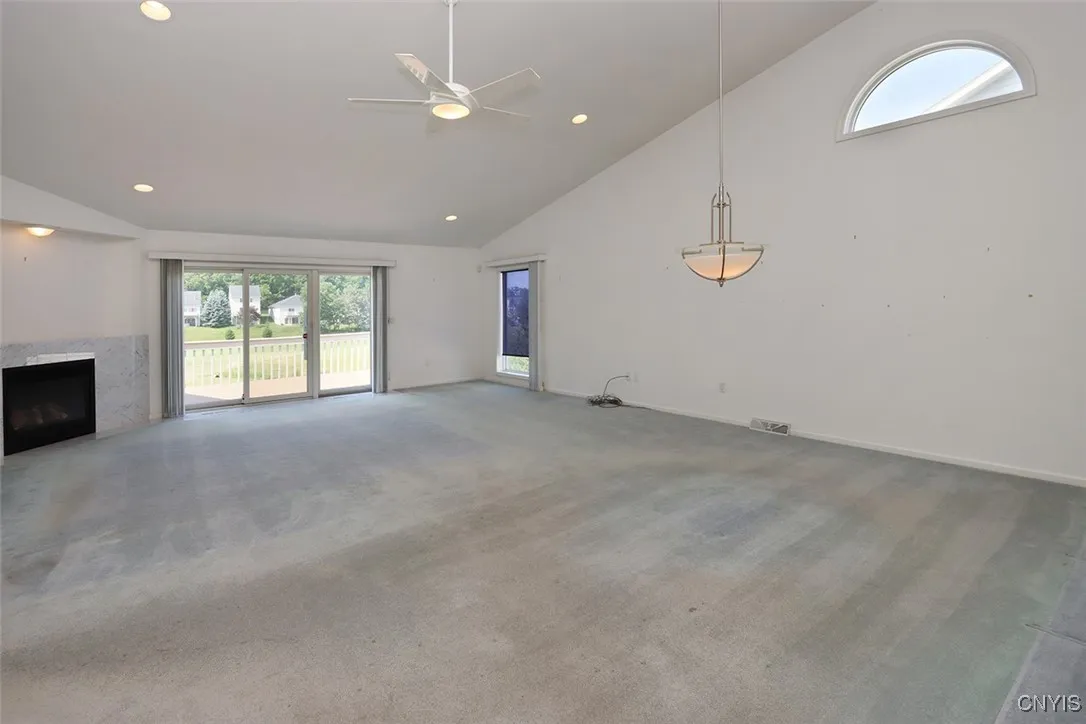 5189 Pointe East Drive, Dewitt, New York 13078, De Witt, New York 13078, 3 Bedrooms Bedrooms, 8 Rooms Rooms,2 BathroomsBathrooms,Residential,For Sale,5189 Pointe East Drive, Dewitt, New York 13078,S1622507