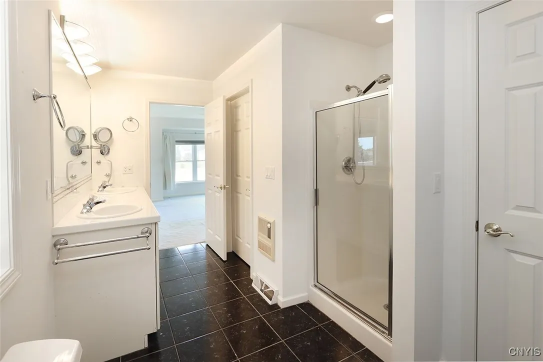 5189 Pointe East Drive, Dewitt, New York 13078, De Witt, New York 13078, 3 Bedrooms Bedrooms, 8 Rooms Rooms,2 BathroomsBathrooms,Residential,For Sale,5189 Pointe East Drive, Dewitt, New York 13078,S1622507