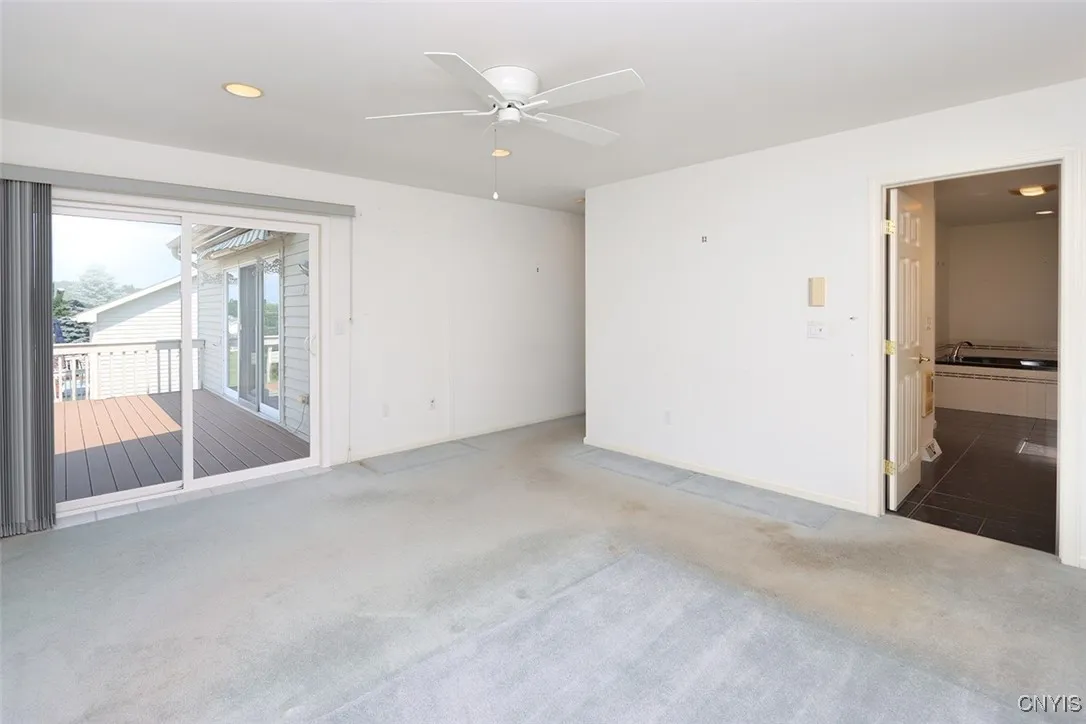 5189 Pointe East Drive, Dewitt, New York 13078, De Witt, New York 13078, 3 Bedrooms Bedrooms, 8 Rooms Rooms,2 BathroomsBathrooms,Residential,For Sale,5189 Pointe East Drive, Dewitt, New York 13078,S1622507